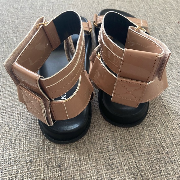 Silent D Ankle Strap Sandal Cream Size 38 (Brand New from Anthropologie) - Picture 2 of 6